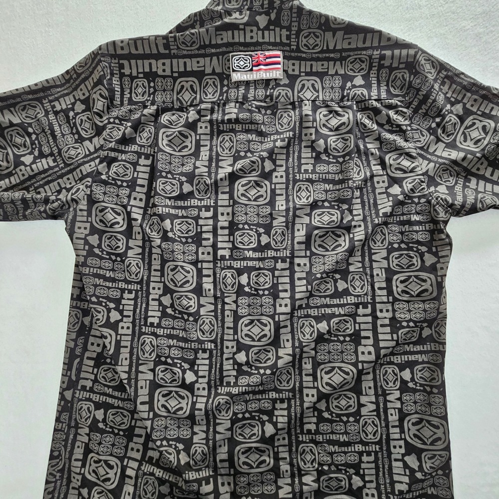 Maui Built Mens Medium Black Grey Logo Print Microfiber Button Down Shirt Hawaii - Picture 10 of 10